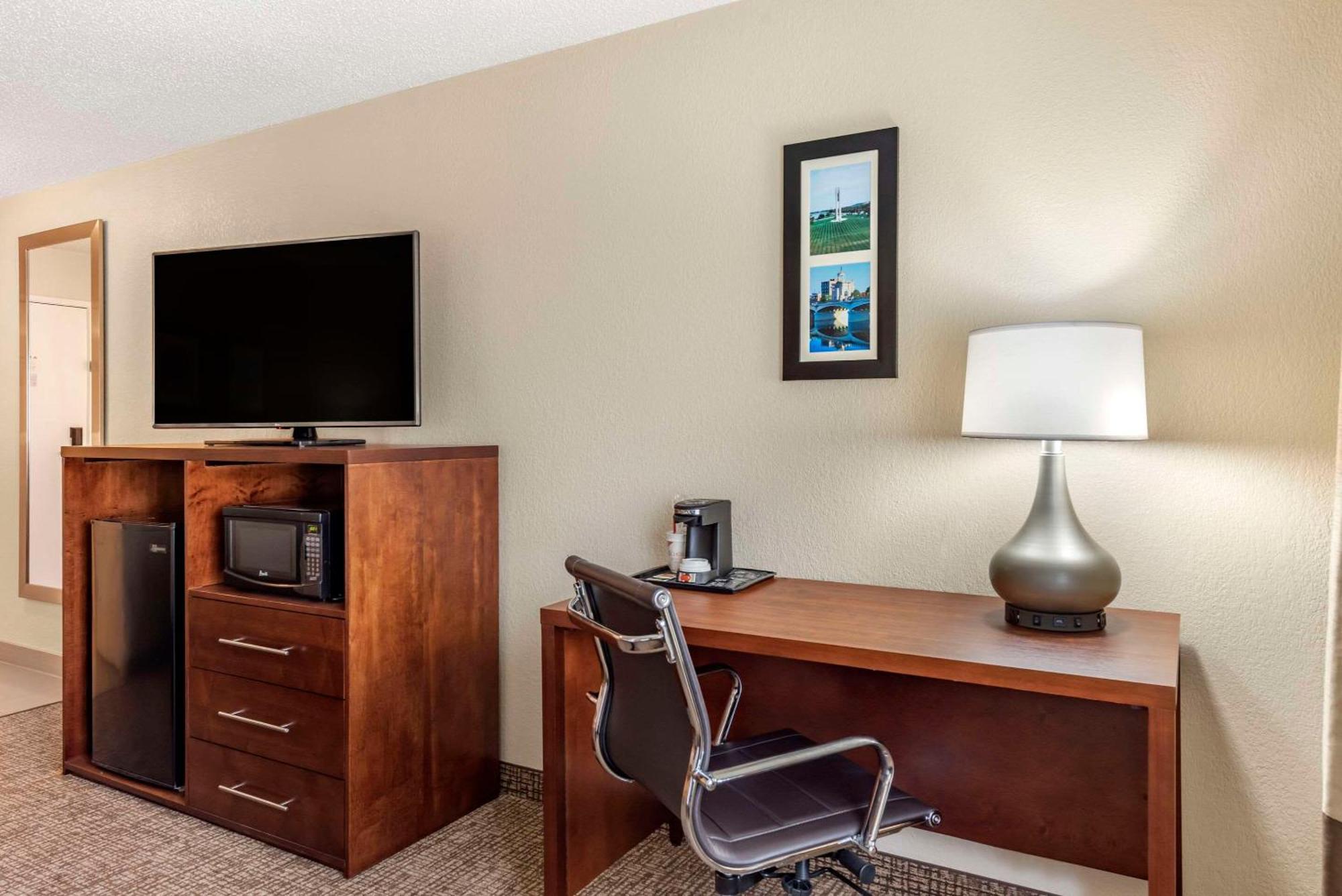 Comfort Inn & Suites Middletown - Franklin Extérieur photo